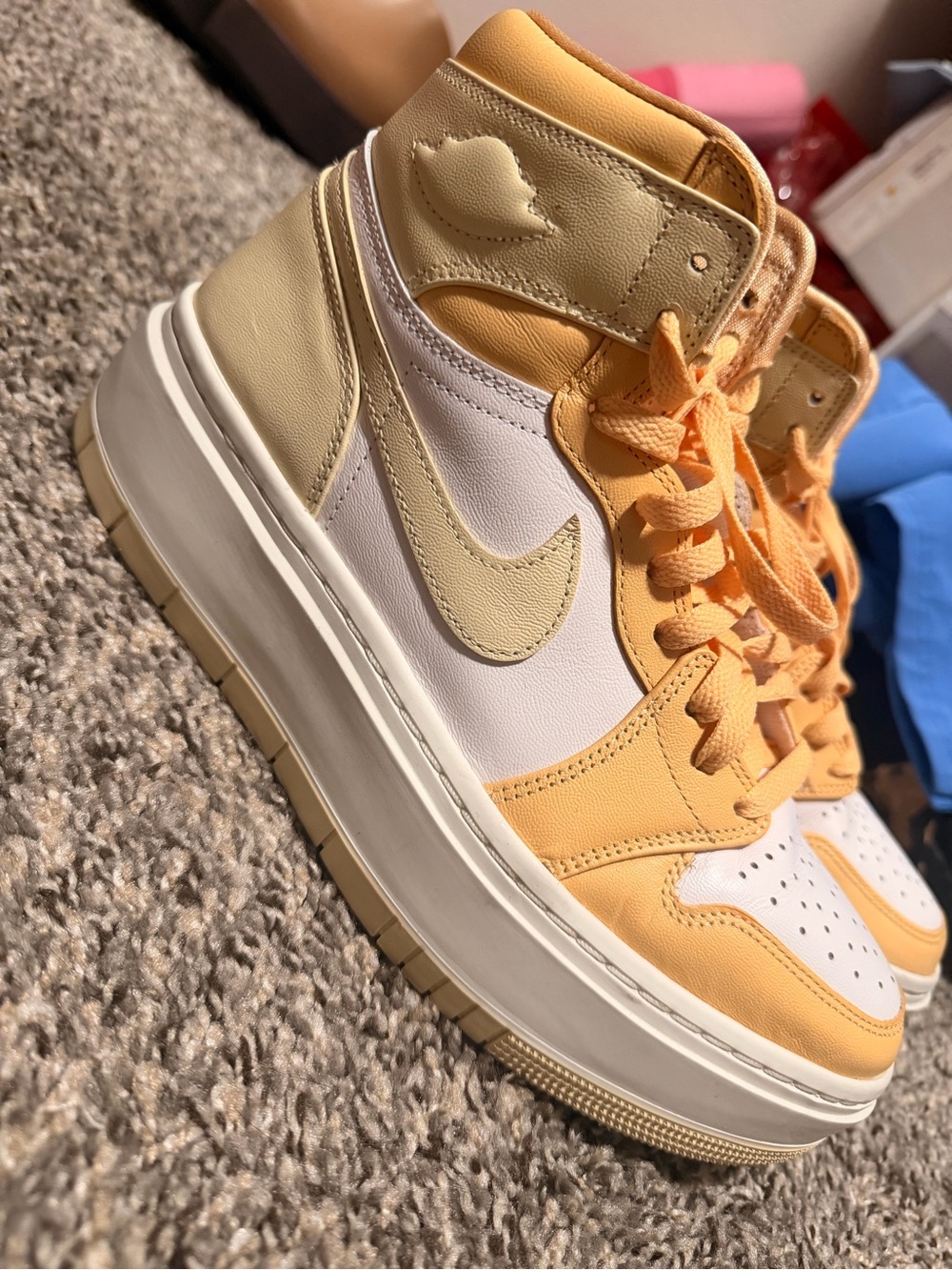 Women’s High-Top /platform Sneakers